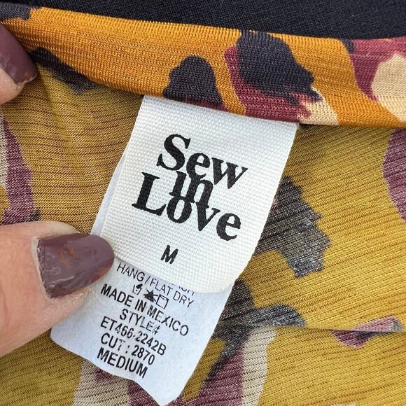 Sew In Love women’s M cheetah print gold with maroon, tan and black. - Picture 9 of 9